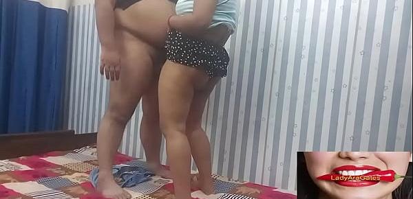  Indian Couple XXX | Indian couple getting horny at home | Indian Lovely Couple Enjoying